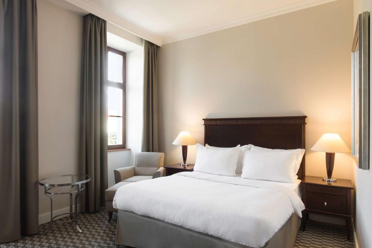 Radisson Blu Carlton Hotel, 4* Pressburg